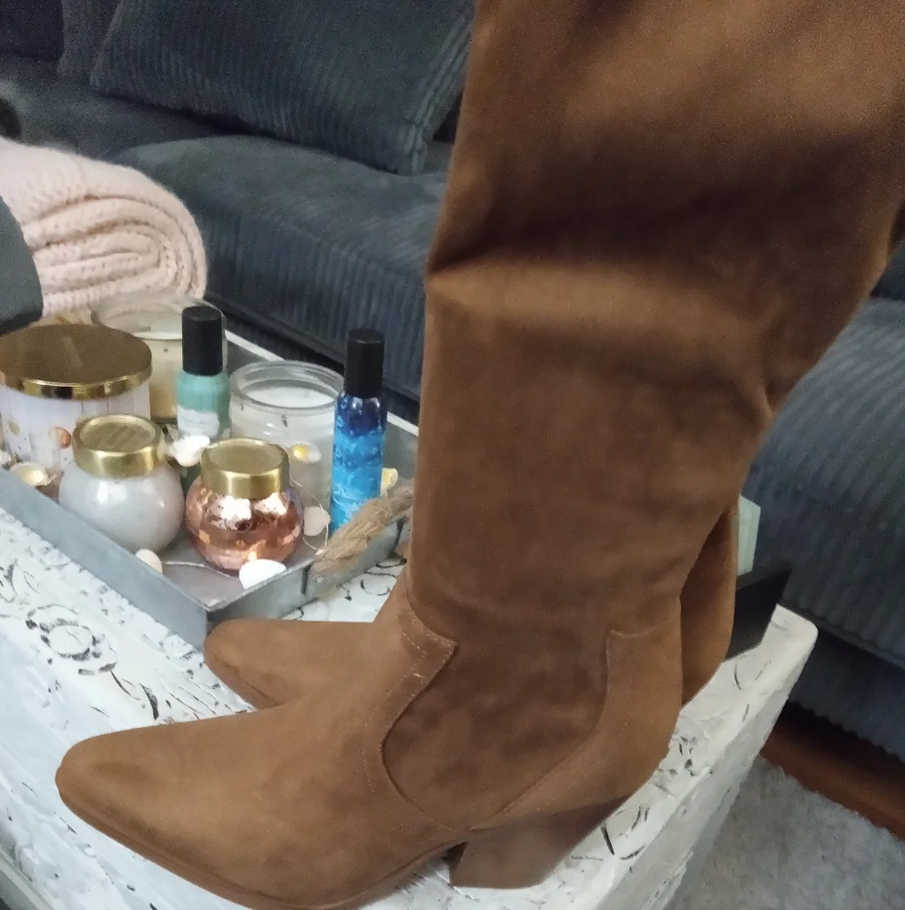 🆕⭐Marc Fisher tan over the knee boots